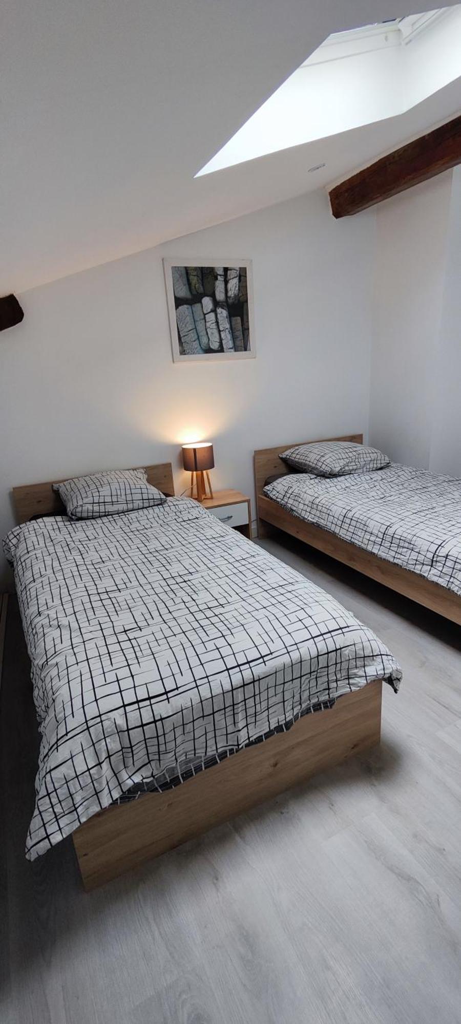 Le Duplex Apartment Meximieux Bagian luar foto