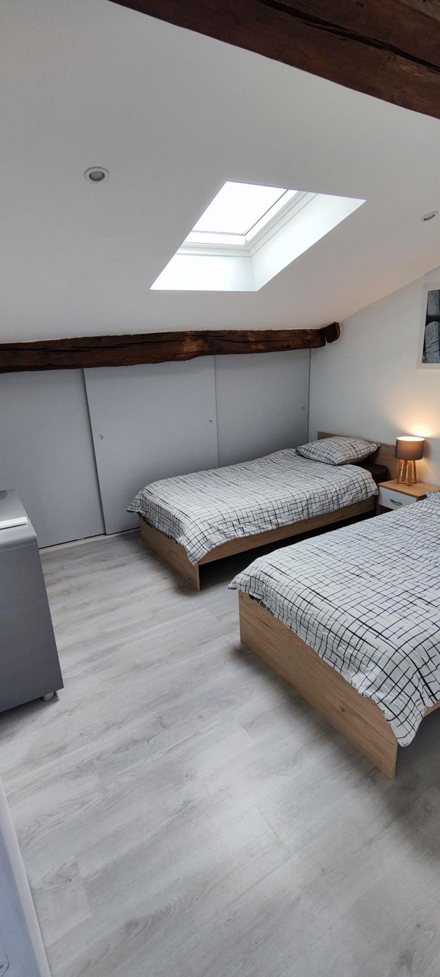 Le Duplex Apartment Meximieux Bagian luar foto